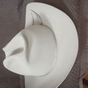 Resistol  XXX Beaver Classic Tan Cowboy Hat